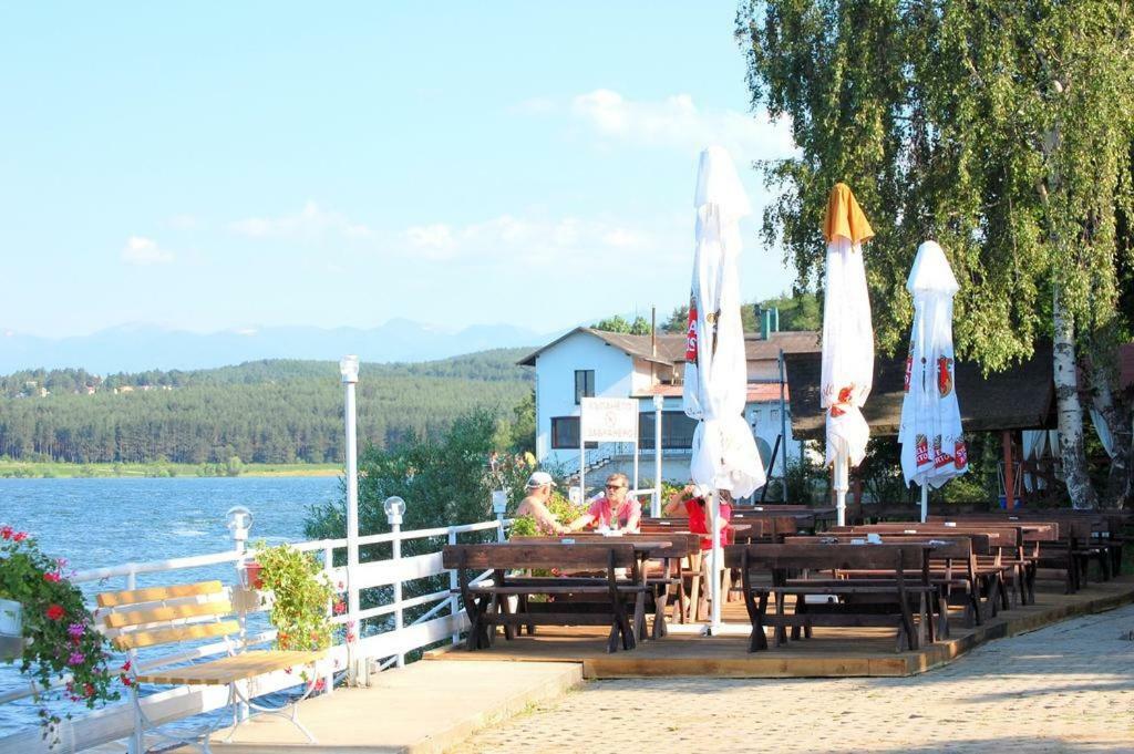 Комплекс Белите Къщи Shtarkelovo Gnezdo Eksteriør bilde